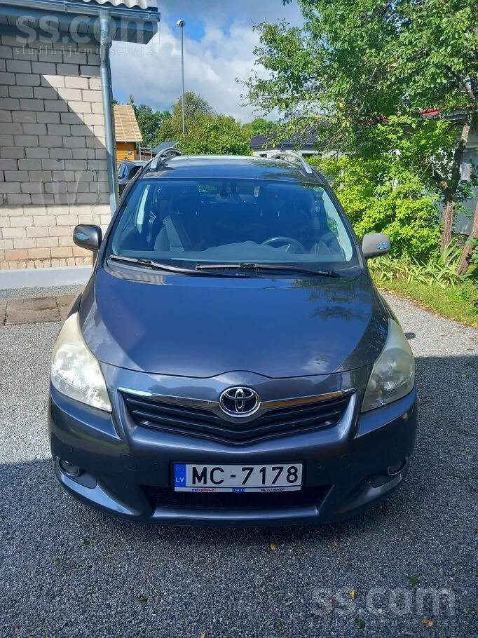 Toyota Corolla Verso
