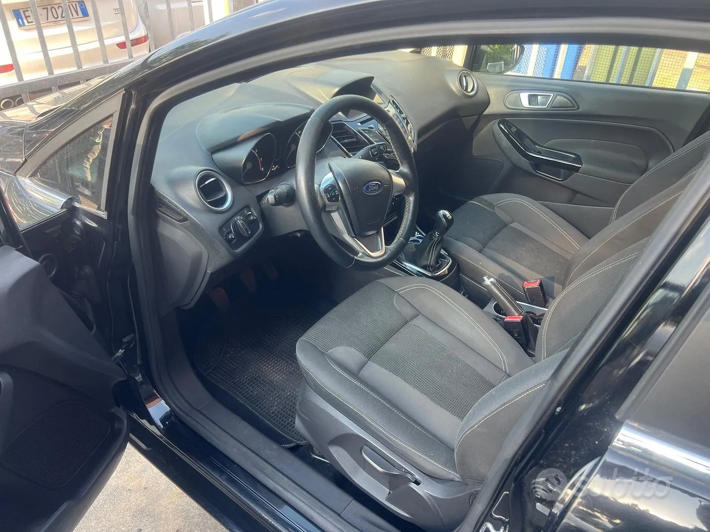 Ford Fiesta 2017 photo 3