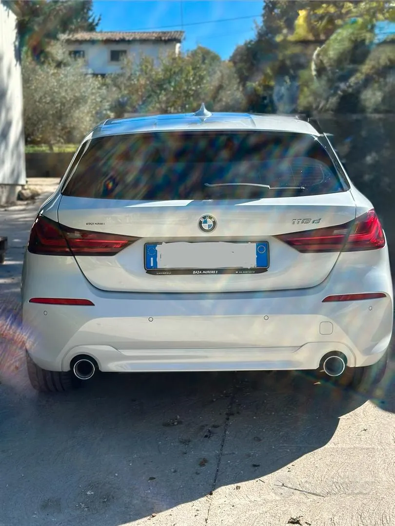BMW 1 Series 2020 photo 3