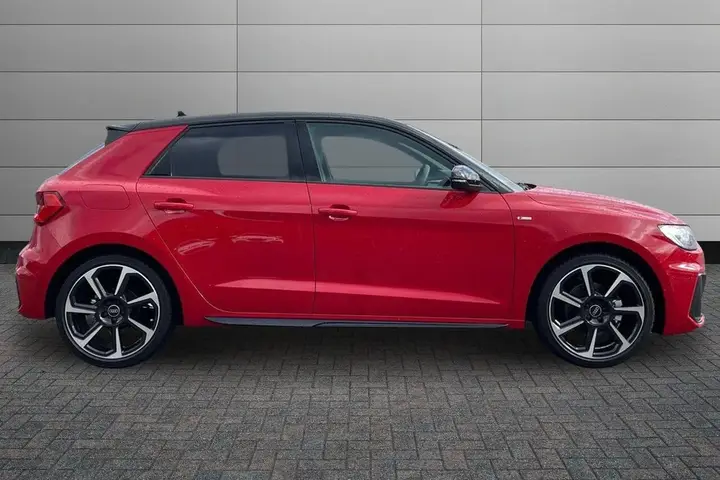 Audi A1 2026 photo 3