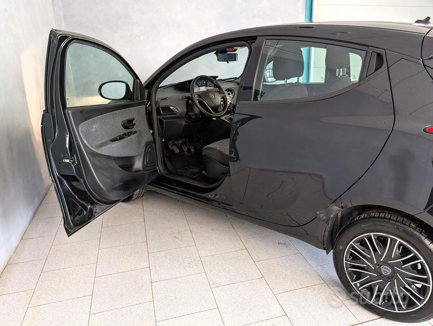 Lancia Ypsilon 2023 photo 4