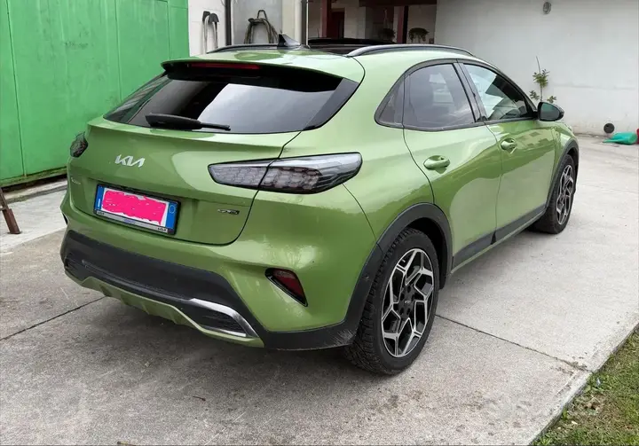 Kia Xceed 2023 photo 2