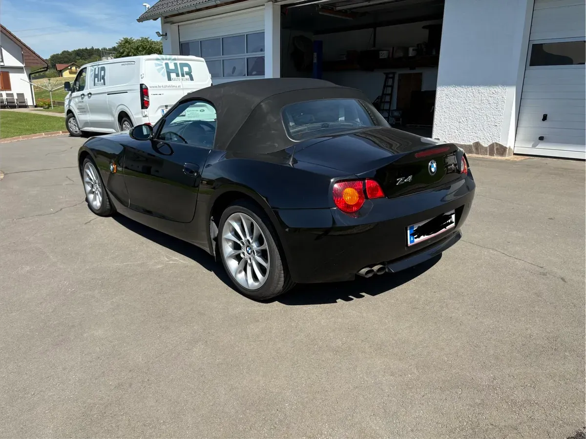 BMW Z4 2003 photo 3