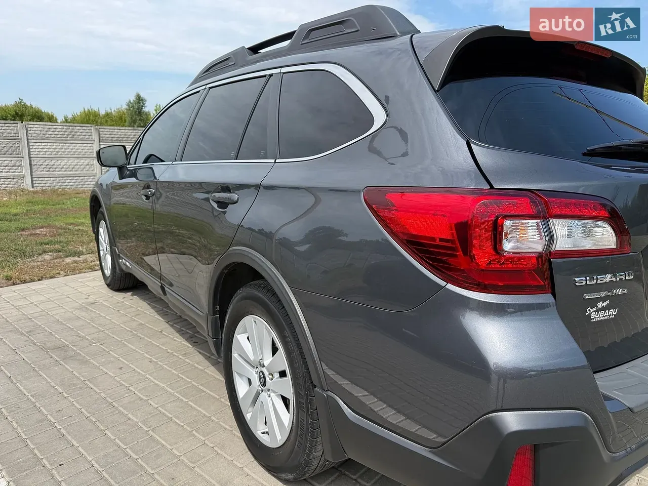 Subaru Outback 2018 photo 4
