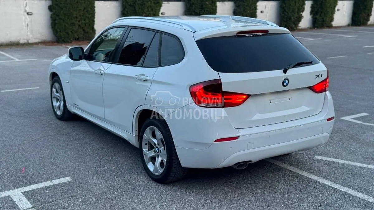 BMW X1 2010 photo 3