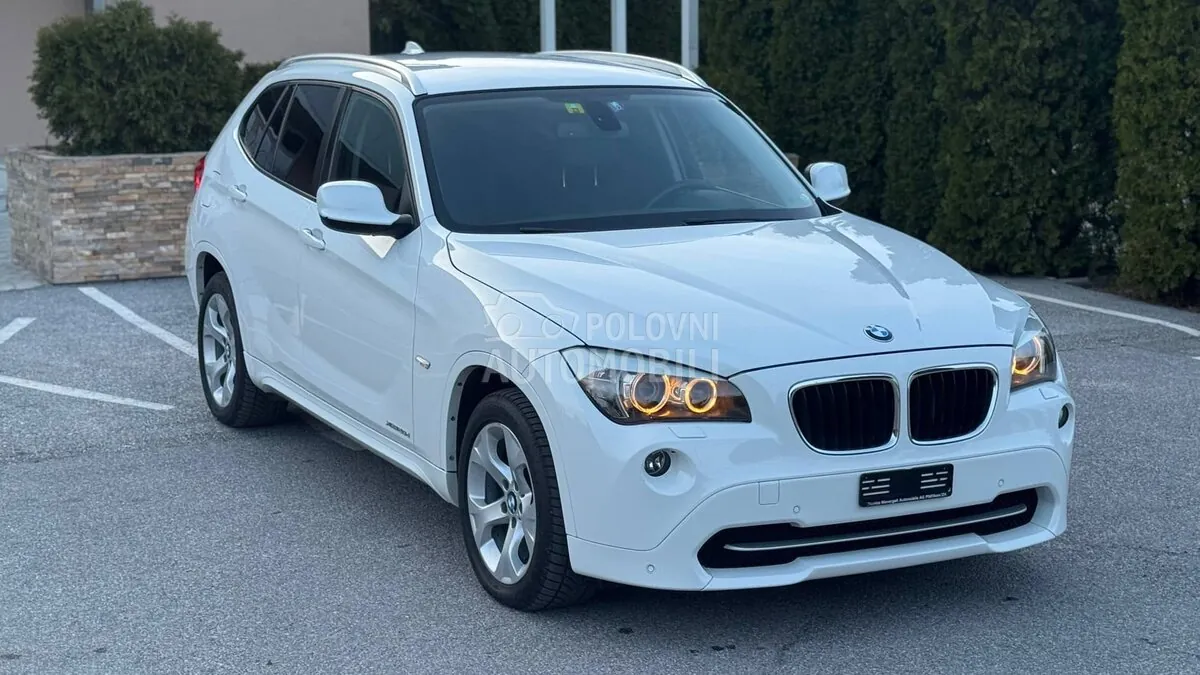 BMW X1 2010 photo 2