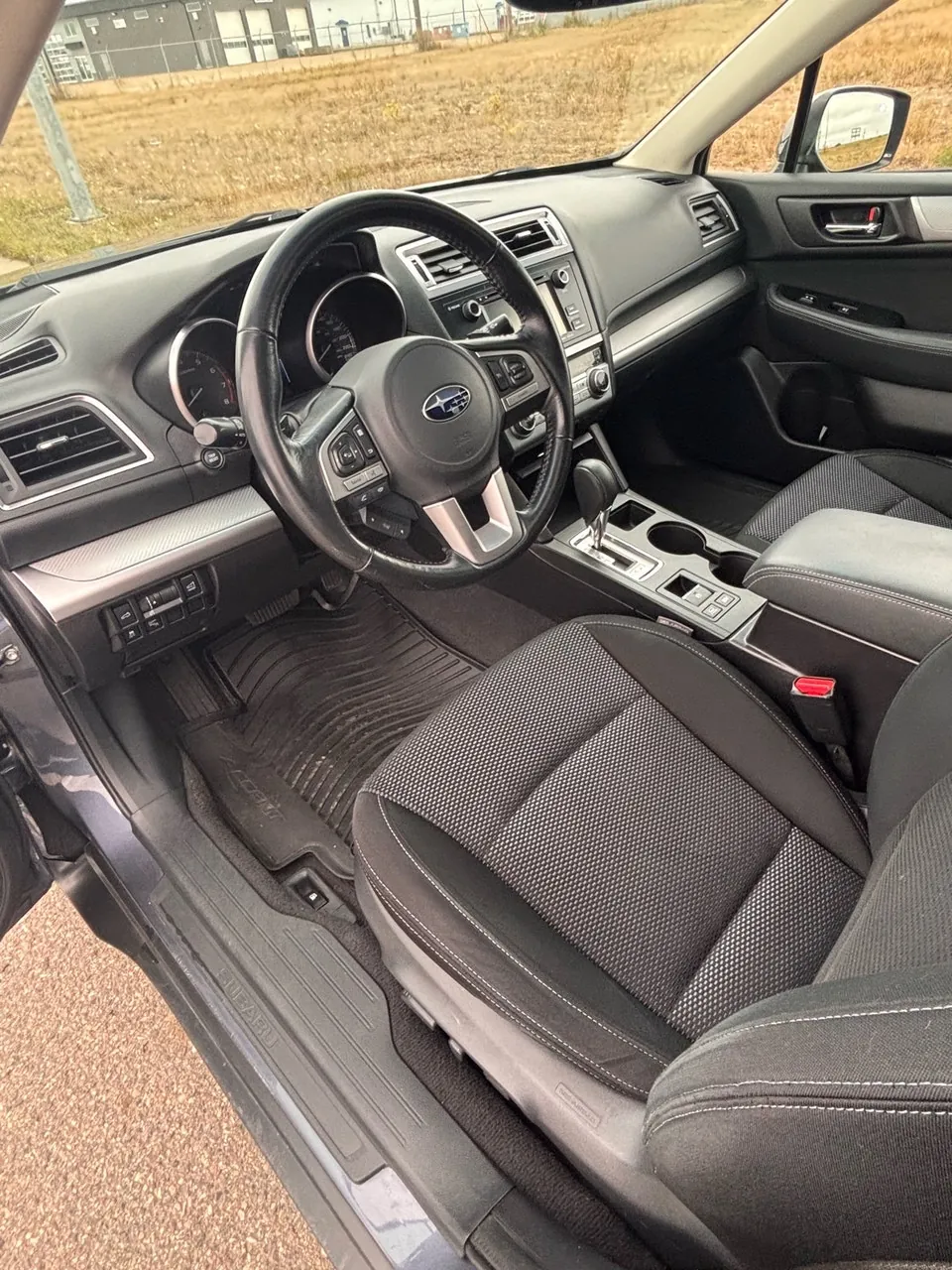 Subaru Outback 2016 photo 4