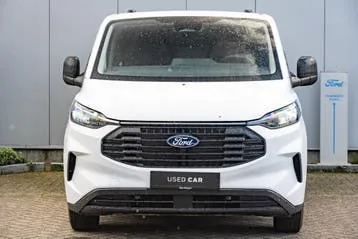 Ford Transit 2024 photo 3