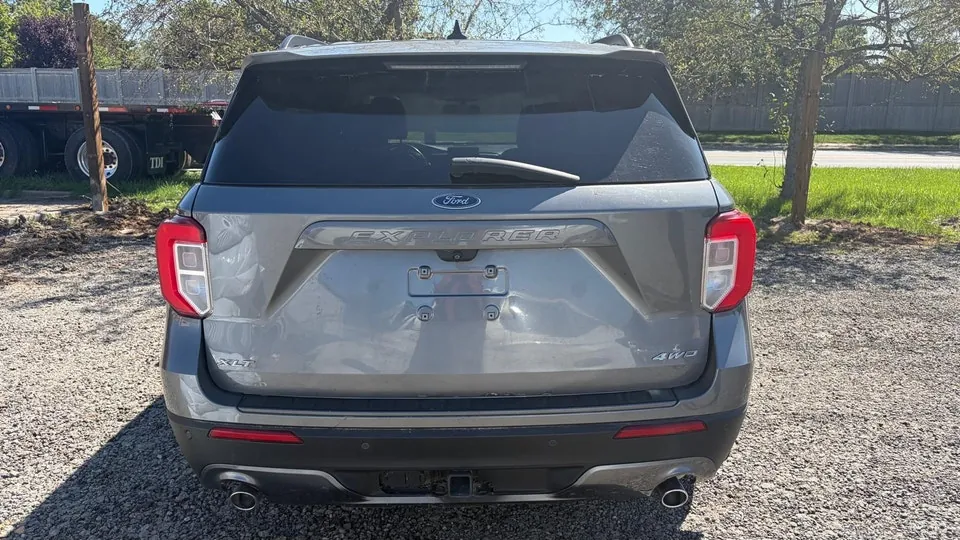 Ford Explorer 2022 photo 5