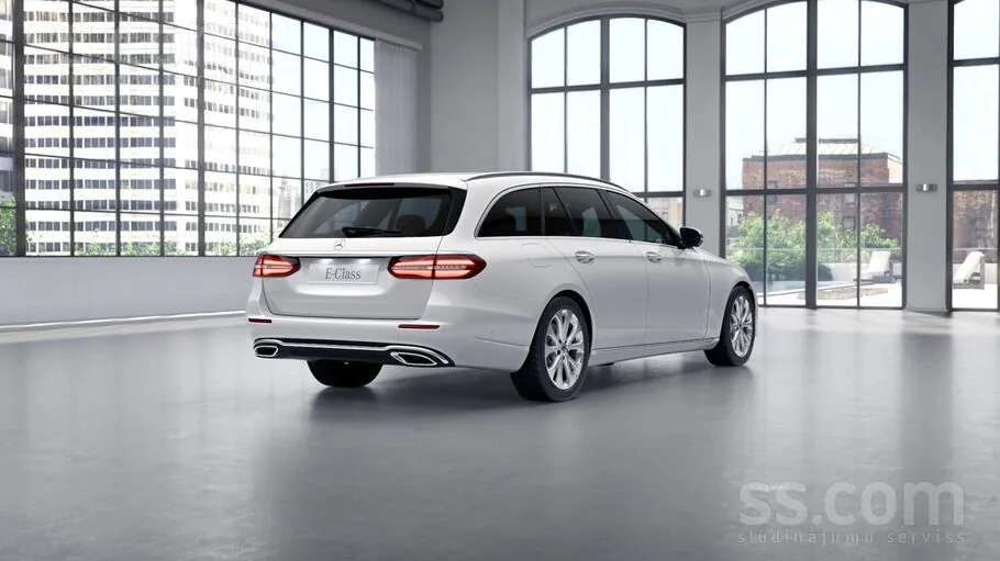 Mercedes-Benz E350 2017 photo 4