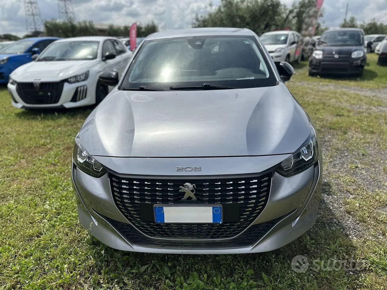 Peugeot 208 2024 photo 2