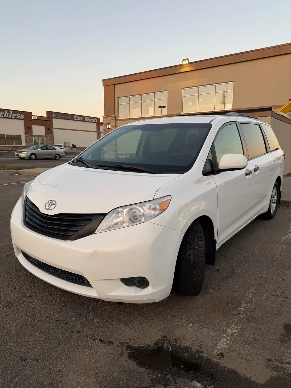 Toyota Sienna 2017 photo 5