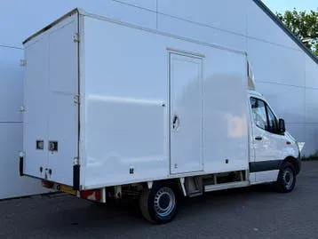 Mercedes-Benz Sprinter 2023 photo 3