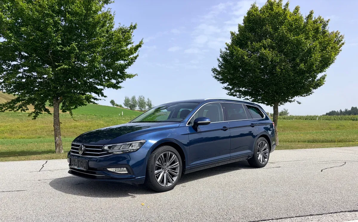 Volkswagen Passat 2021 photo 3