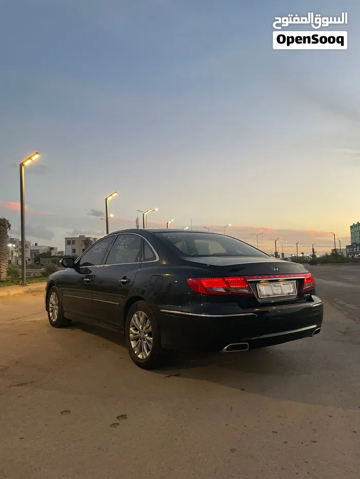 Hyundai Azera 2011 photo 2