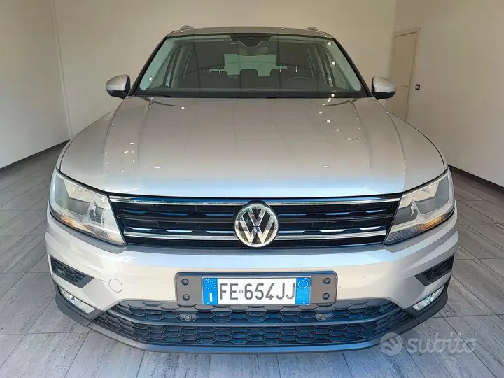 Volkswagen Tiguan 2016 photo 2