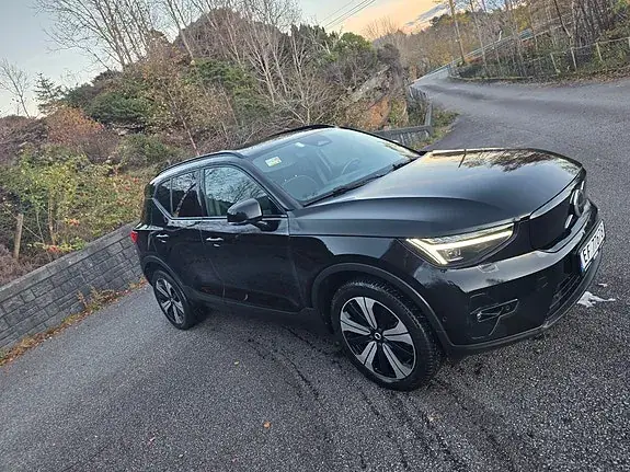 Volvo Xc40 2023 photo 3