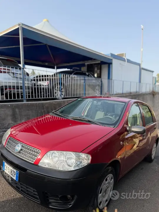 Fiat Punto 2006 photo 2