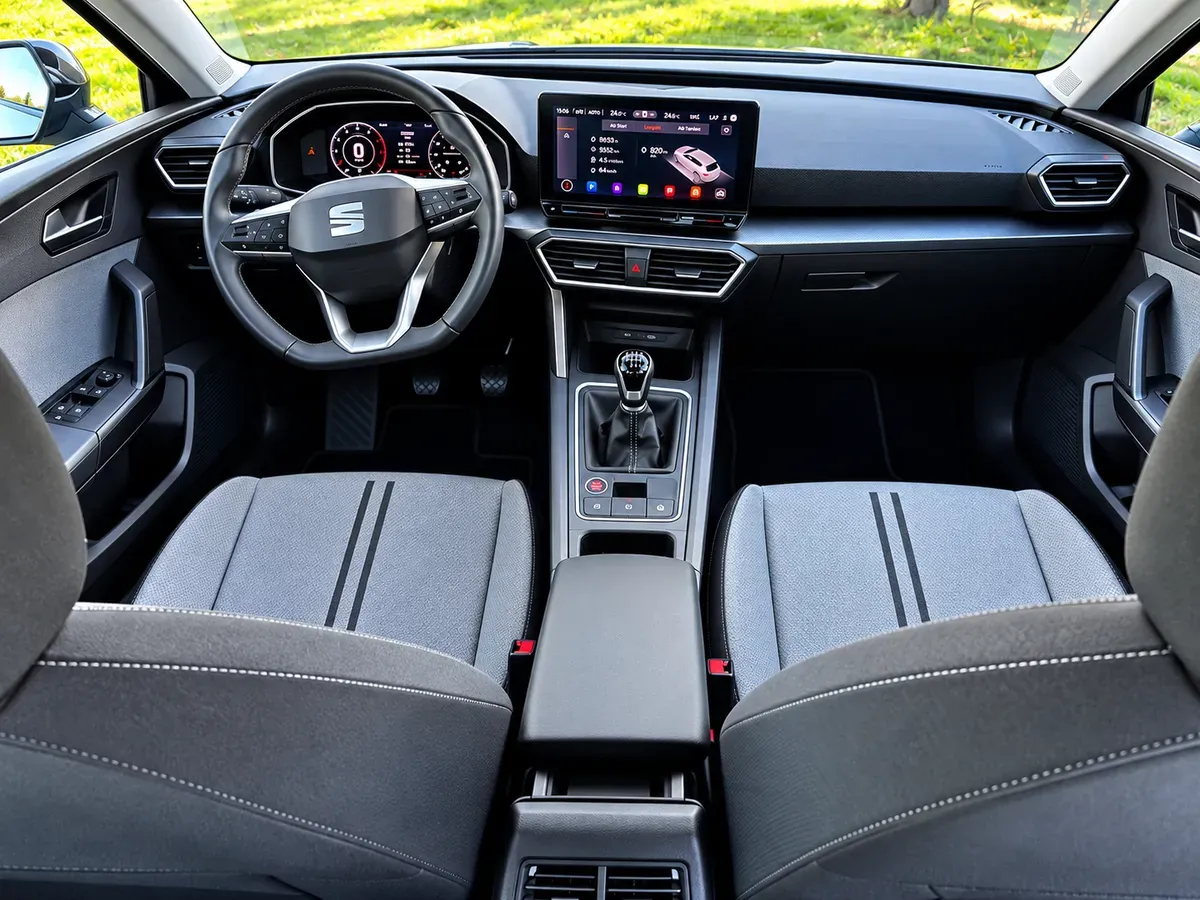 Seat Leon 2021 photo 2