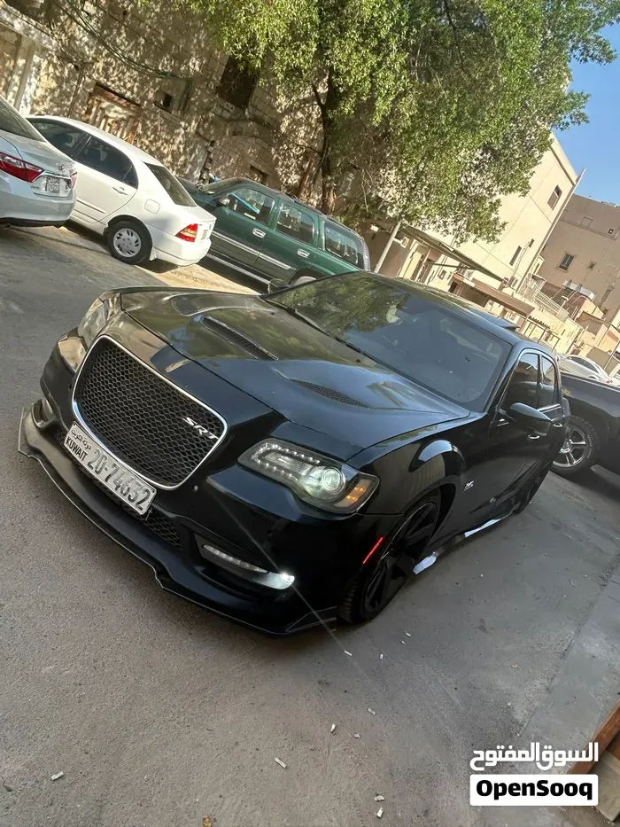 Chrysler 300 2013 photo 2