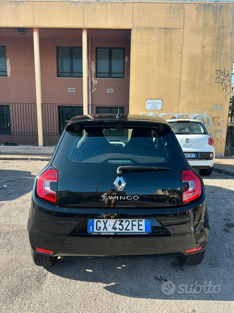 Renault Twingo 2024 photo 2