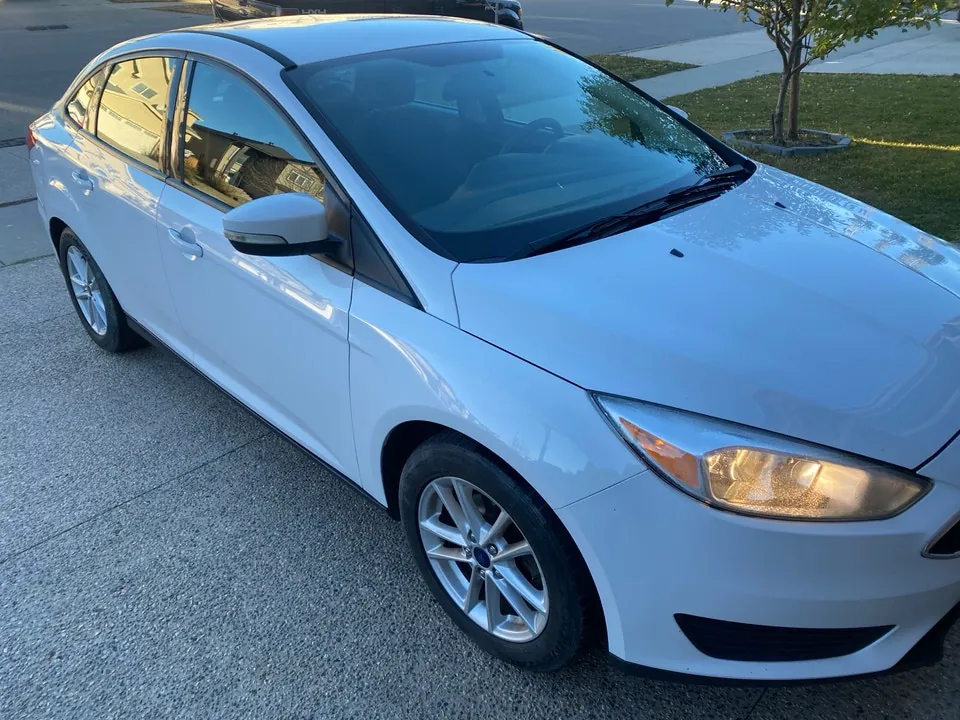 Ford Focus 2016 photo 2