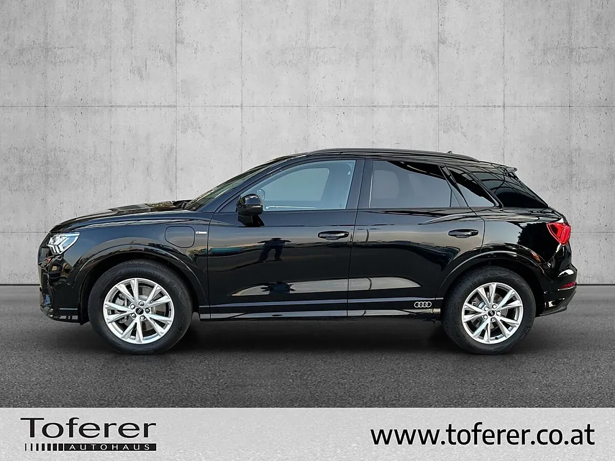 Audi Q3 2024 photo 3