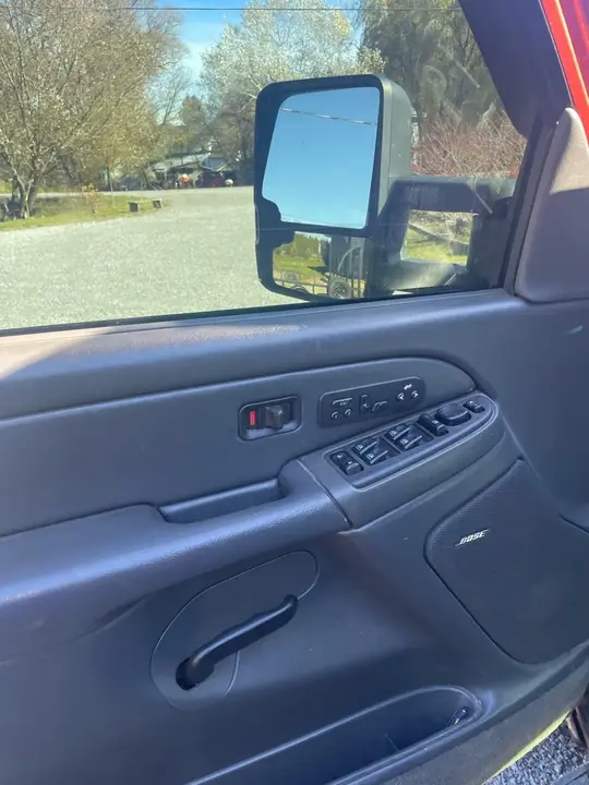 Chevrolet Avalanche 2003 photo 3