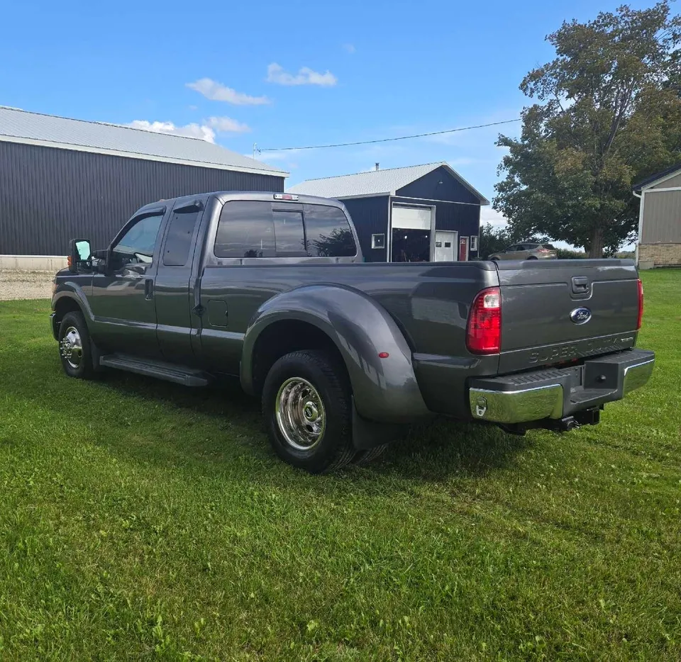 Ford F350 2015 photo 3