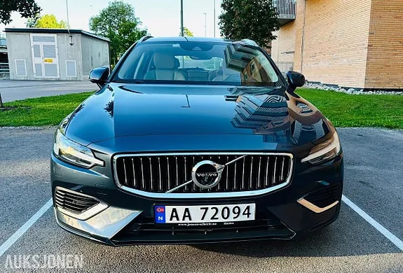 Volvo V60 2019 photo 2