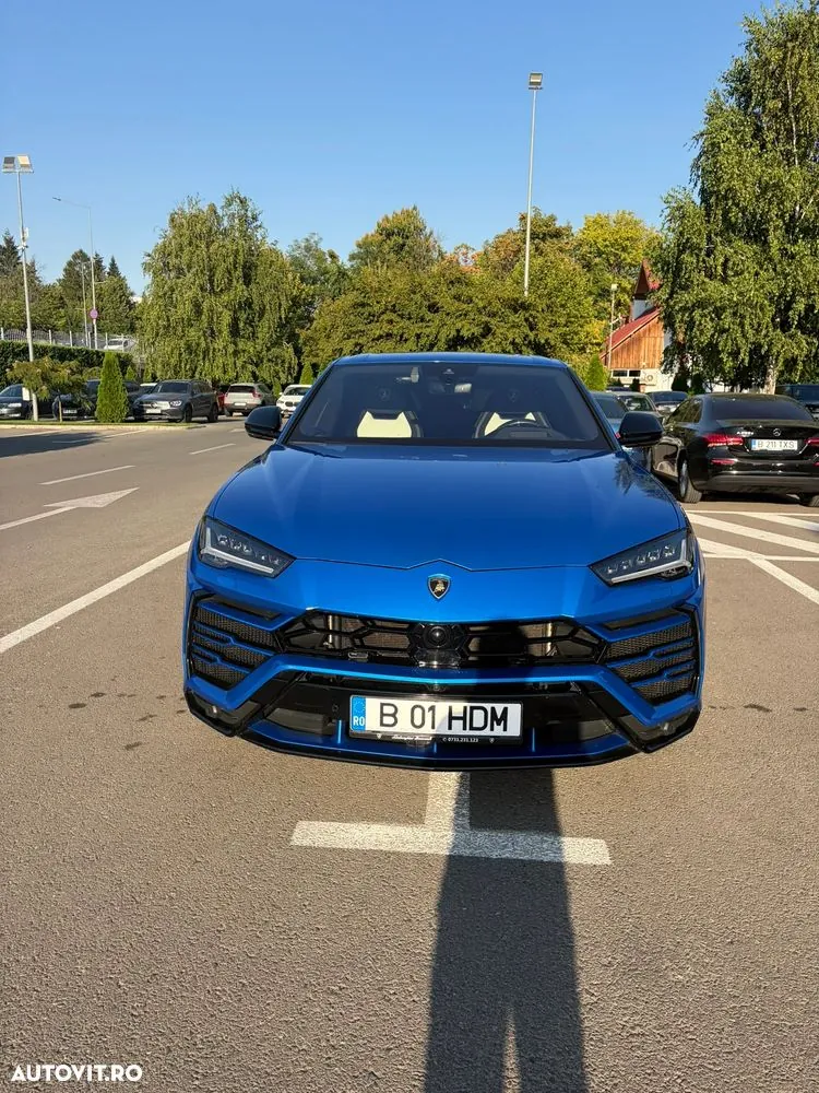 Lamborghini Urus 2020 photo 2