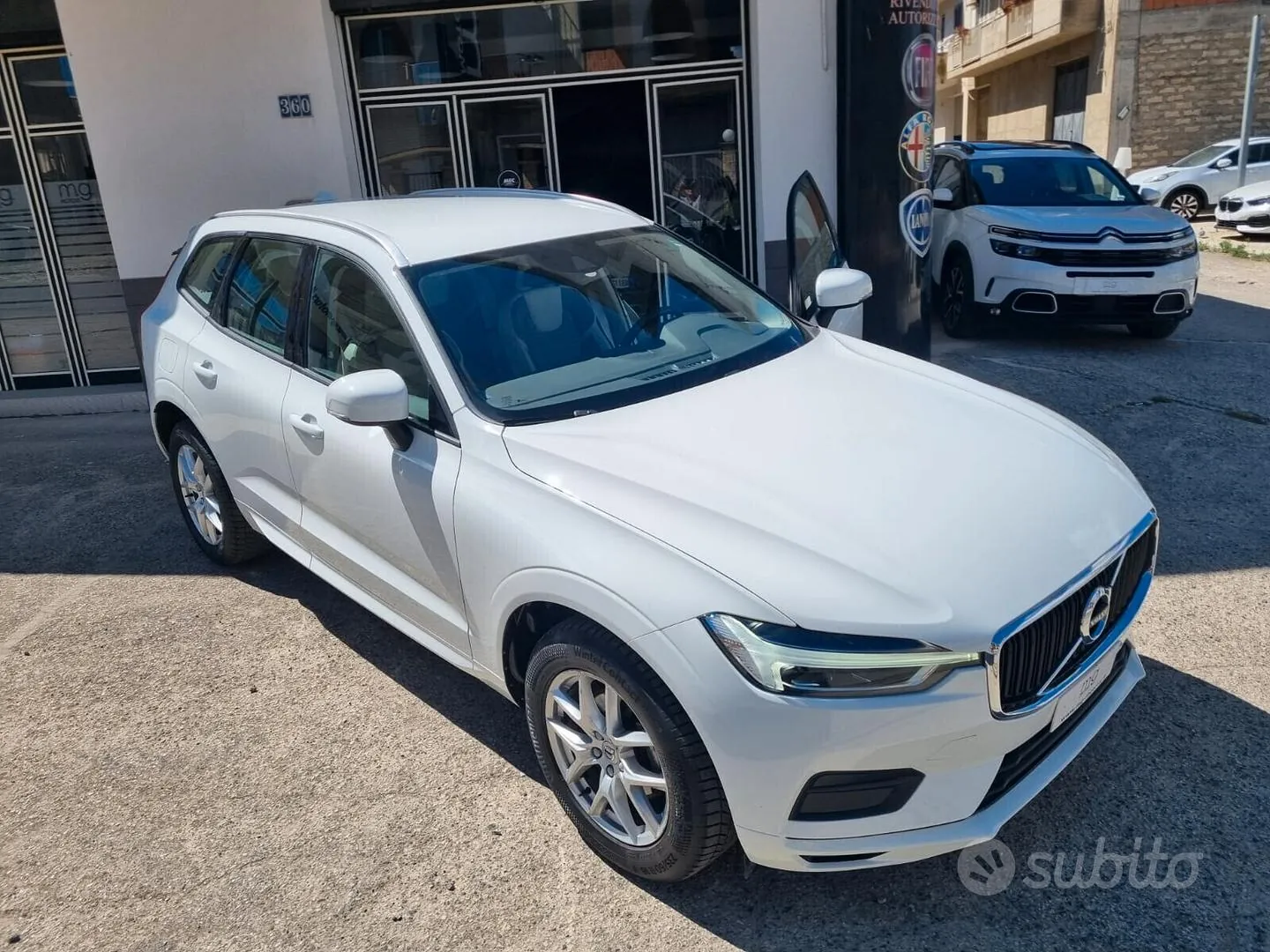 Volvo Xc60 2019 photo 4