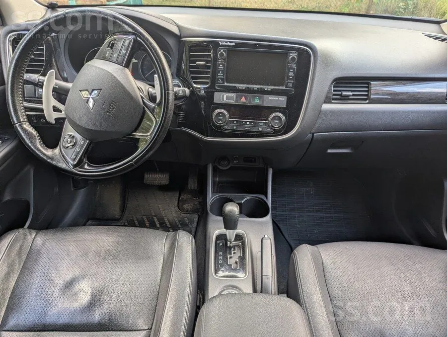 Mitsubishi Outlander 2016 photo 5