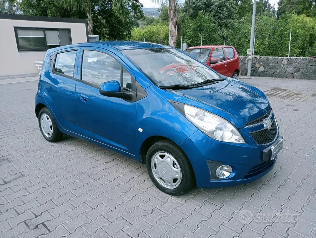 Chevrolet Spark 2012 photo 2
