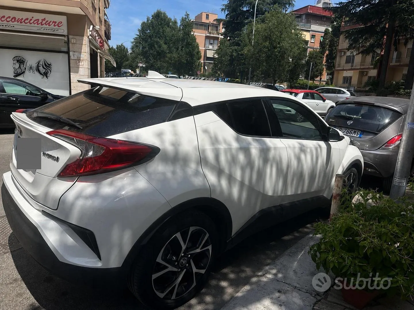 Toyota C-Hr 2018 photo 3