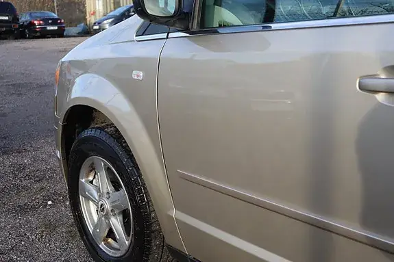 Chrysler Grand Voyager 2009 photo 2