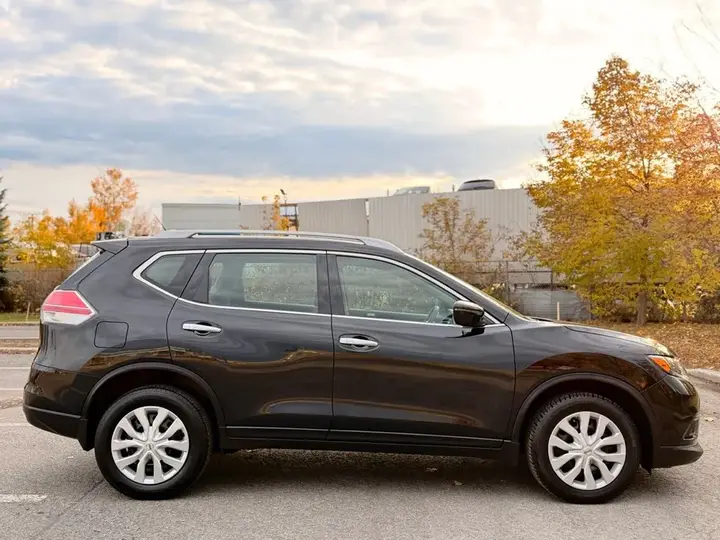 Nissan Rogue 2016 photo 2