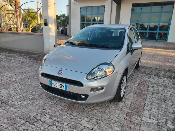 Fiat Punto 2017 photo 2
