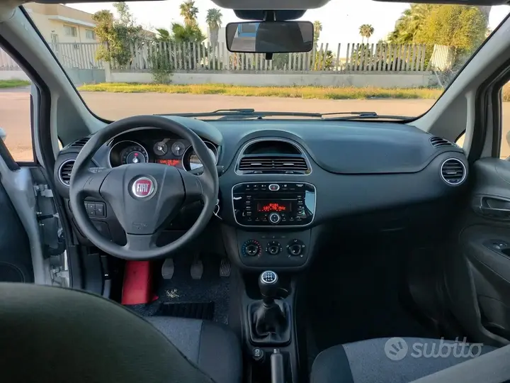 Fiat Punto 2017 photo 5