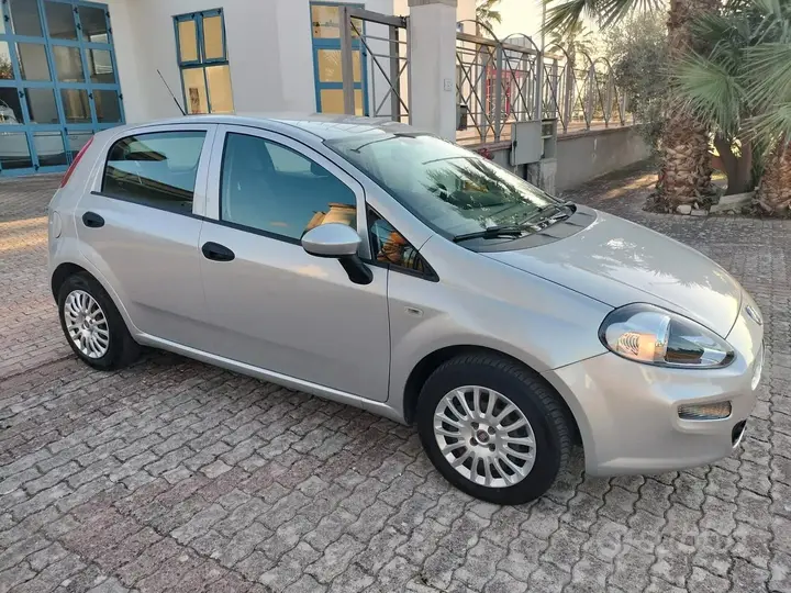 Fiat Punto 2017 photo 3