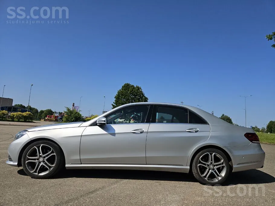 Mercedes-Benz E-Class 2013 photo 4