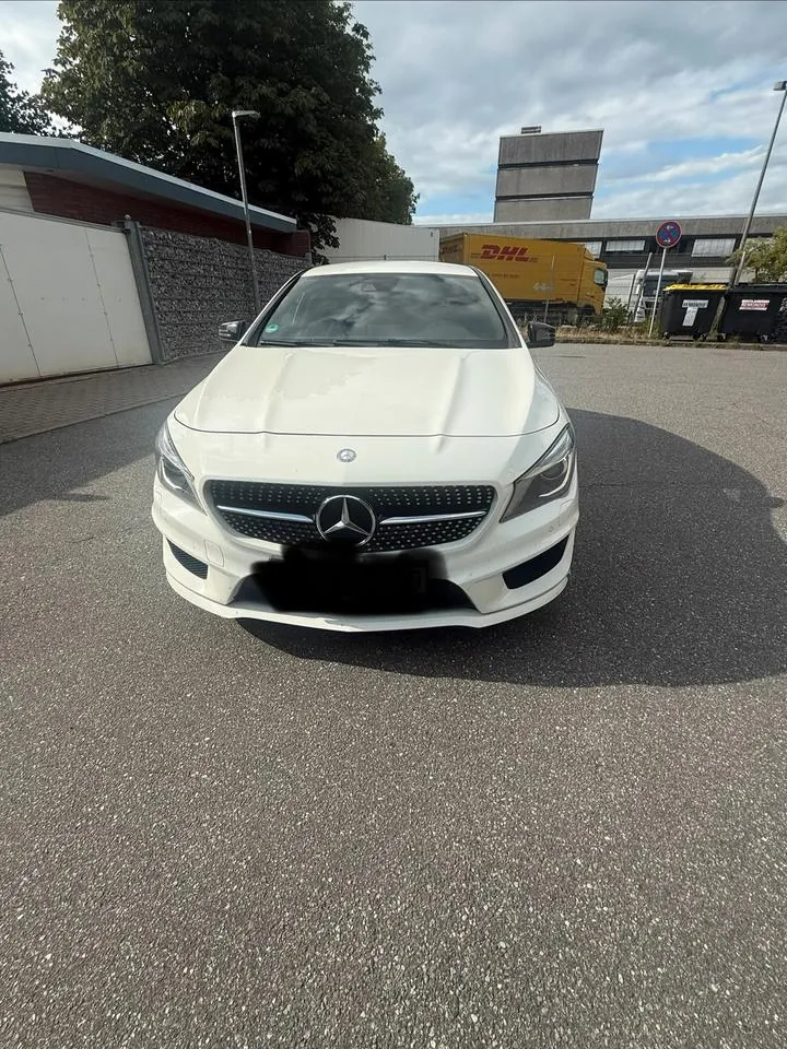 Mercedes-Benz Cla 220