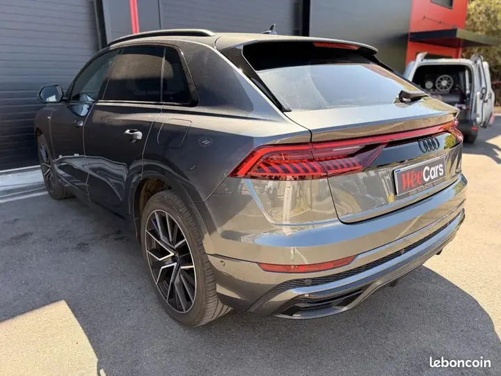 Audi Q8 2023 photo 5