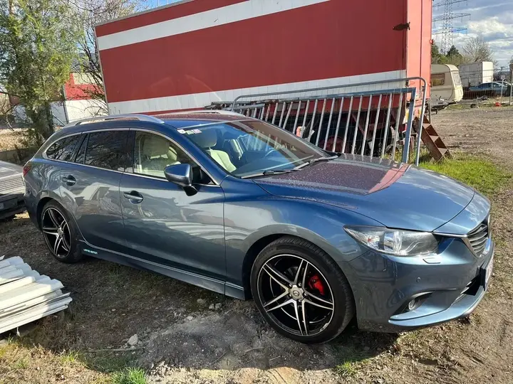 Mazda Mazda6