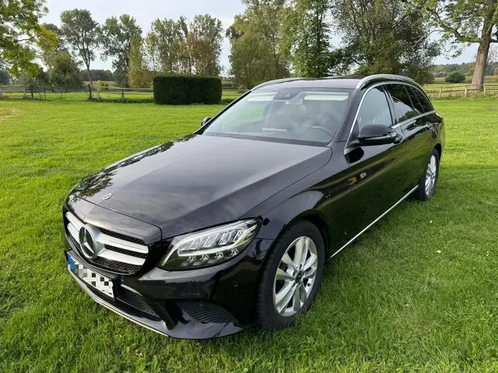 Mercedes-Benz 220 D