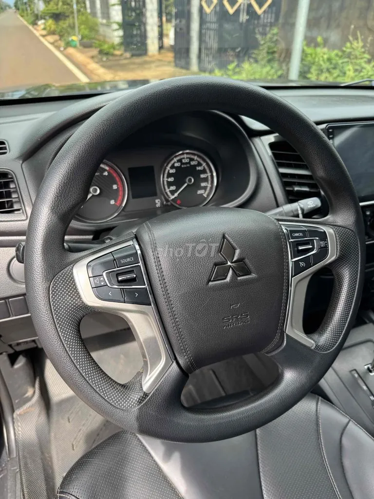 Mitsubishi Triton 2021 photo 4
