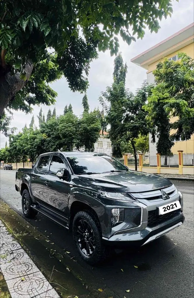 Mitsubishi Triton