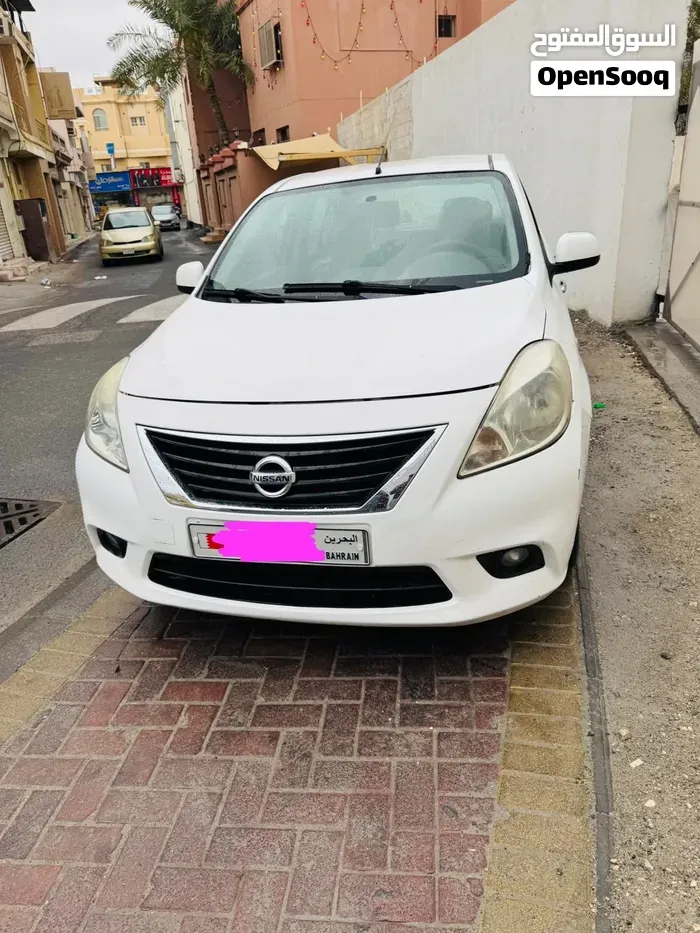 Nissan Sunny 2012 photo 3