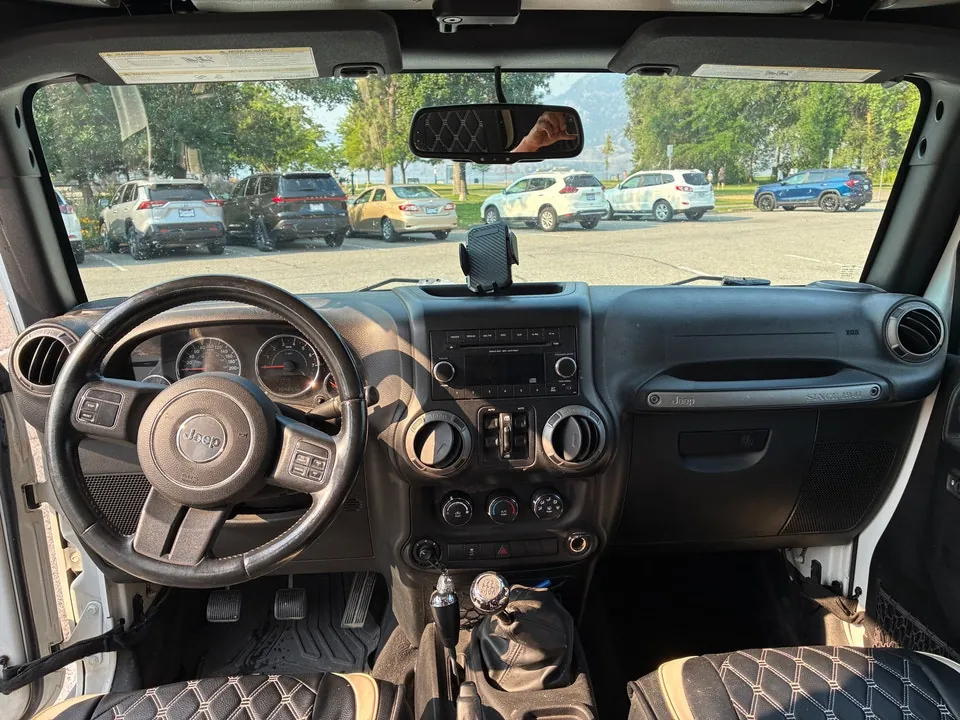 Jeep Wrangler Unlimited 2015 photo 3
