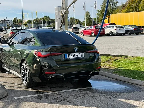 BMW I4